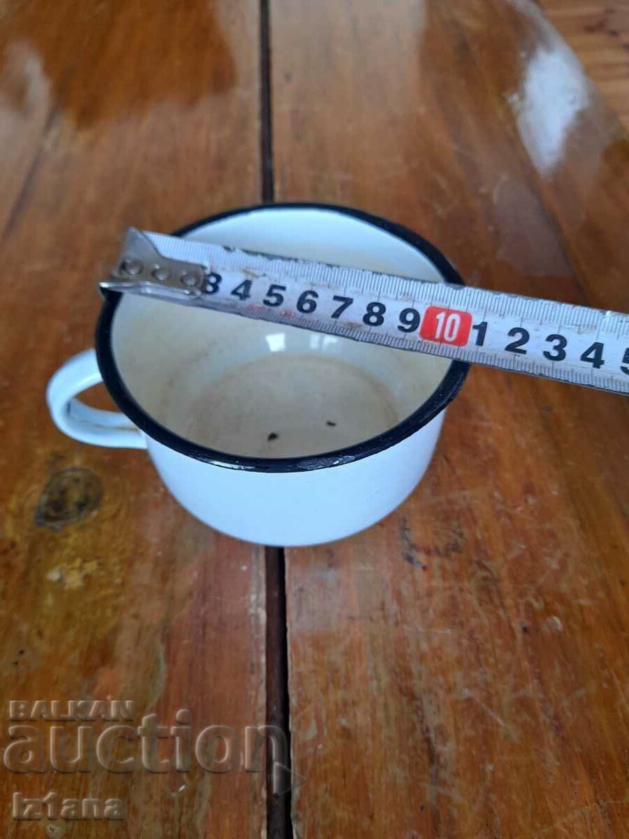 Δημοπρασία Παλιά σμάλτο κανάτα, γυαλί Δημοπρασία Παλιά σμάλτο κανάτα, γυαλί