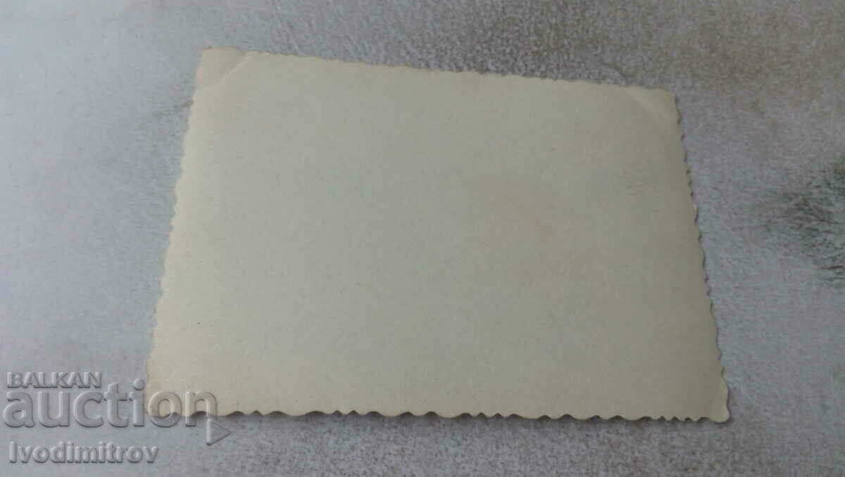 Φωτογραφία Αξιωματικοί και στρατιώτες με τιμή € 0.43 | 0.84 BGN