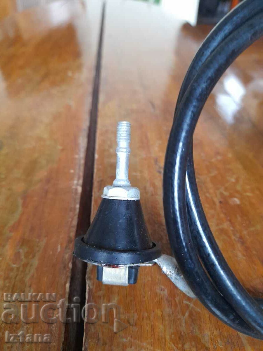Old car antenna cable with price 45.00 BGN | € 23.01 Old car antenna cable with price 45.00 BGN | € 23.01