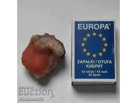 Минерал - карнеол.