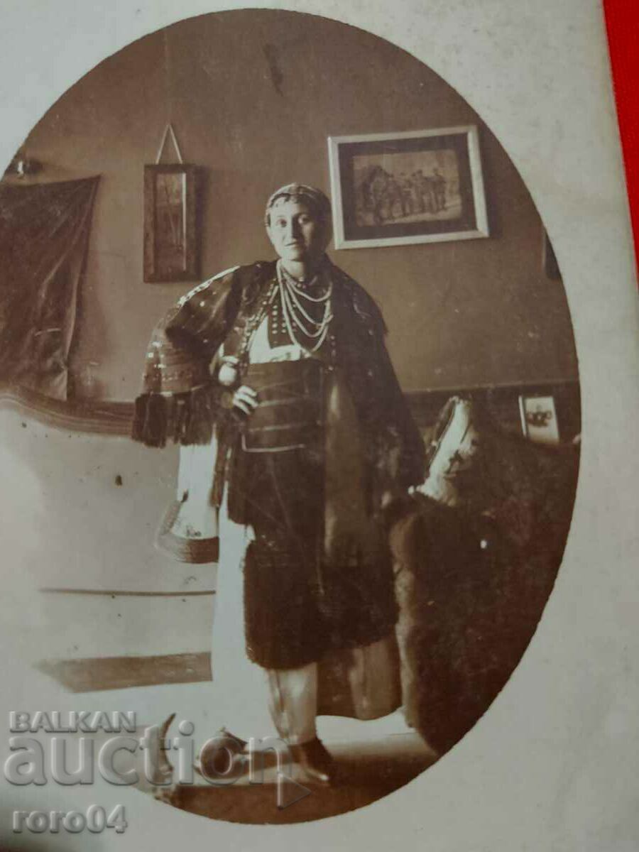 Licitație FATA - COSTUM - RUSE - 1917