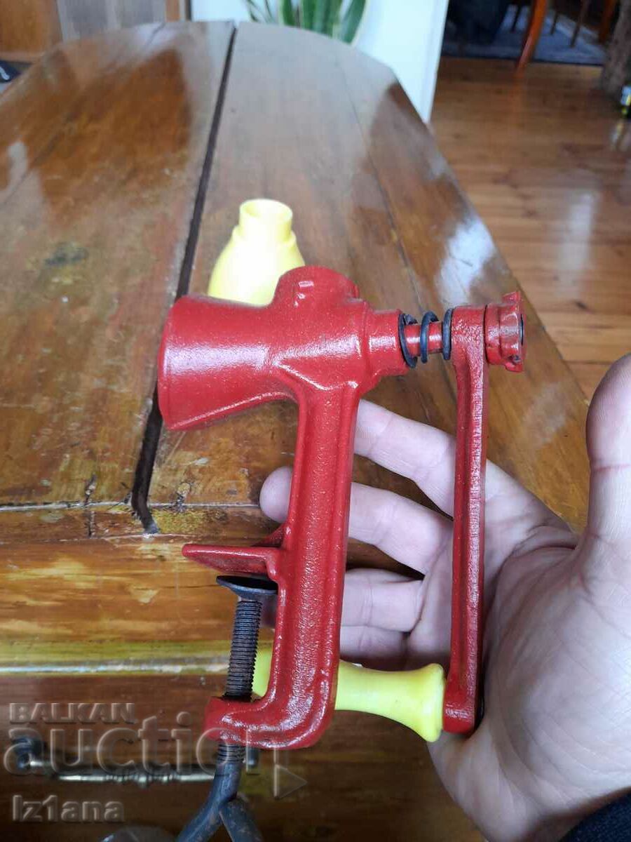 Auction Old coffee grinder, grinder, coffee grinder Auction Old coffee grinder, grinder, coffee grinder