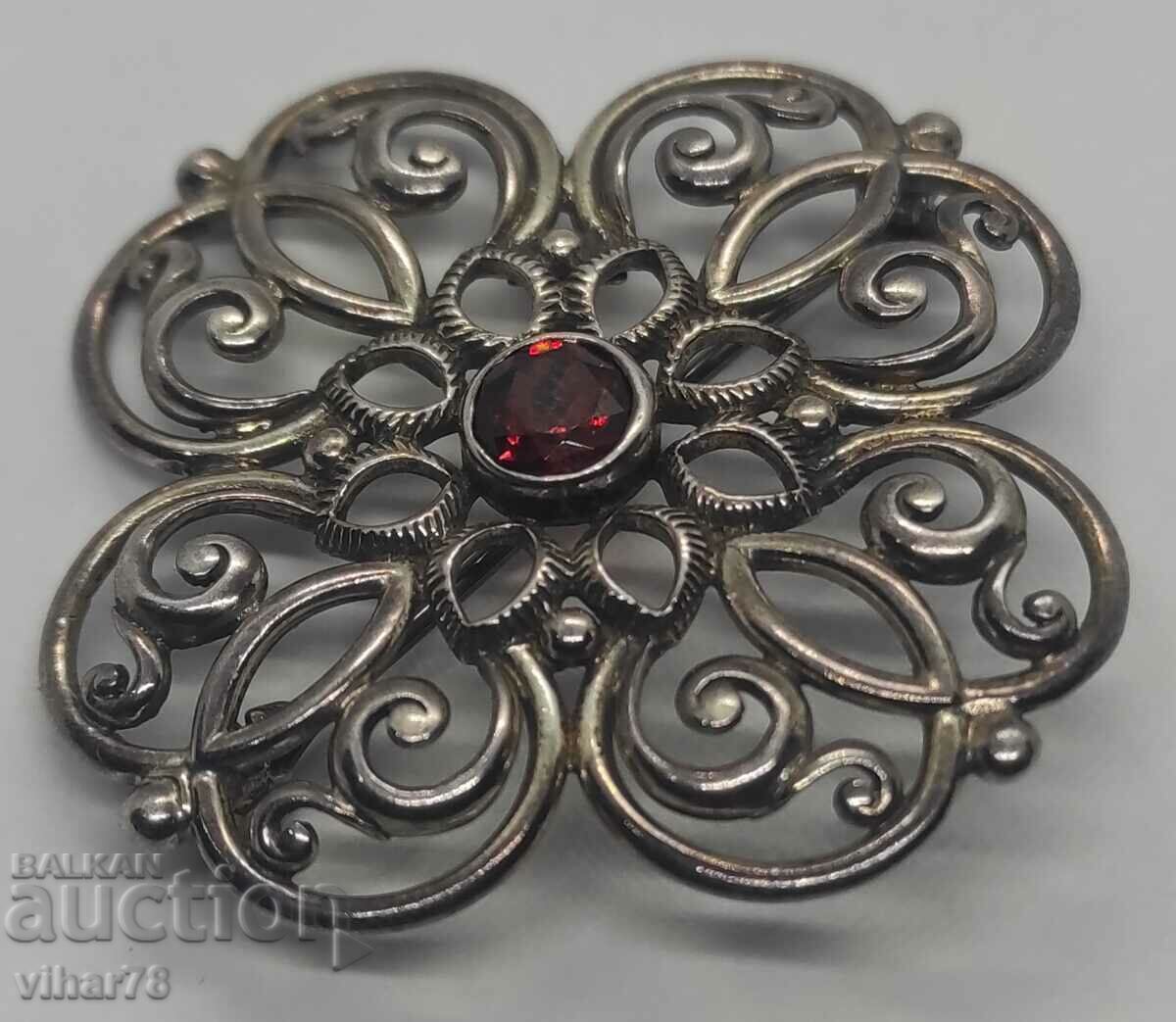 Auction  OLD BROOCH - SILVER WITH RUBY