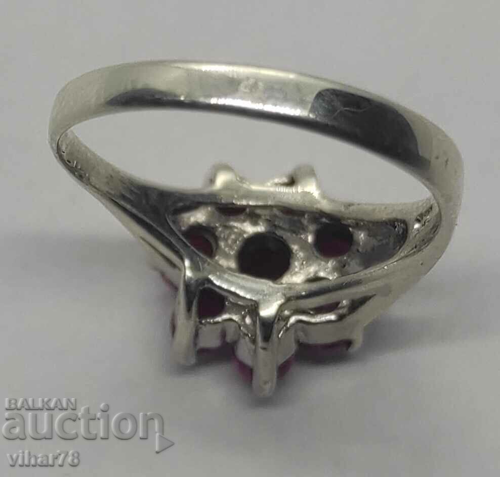 Silver ring with rubies - 7 Silver ring with rubies - 7