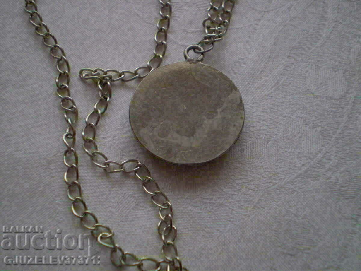 Delivery of Medallion Venetian Mosaic Delivery of Medallion Venetian Mosaic