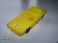 Соц пластмасова кола играчка жълта.