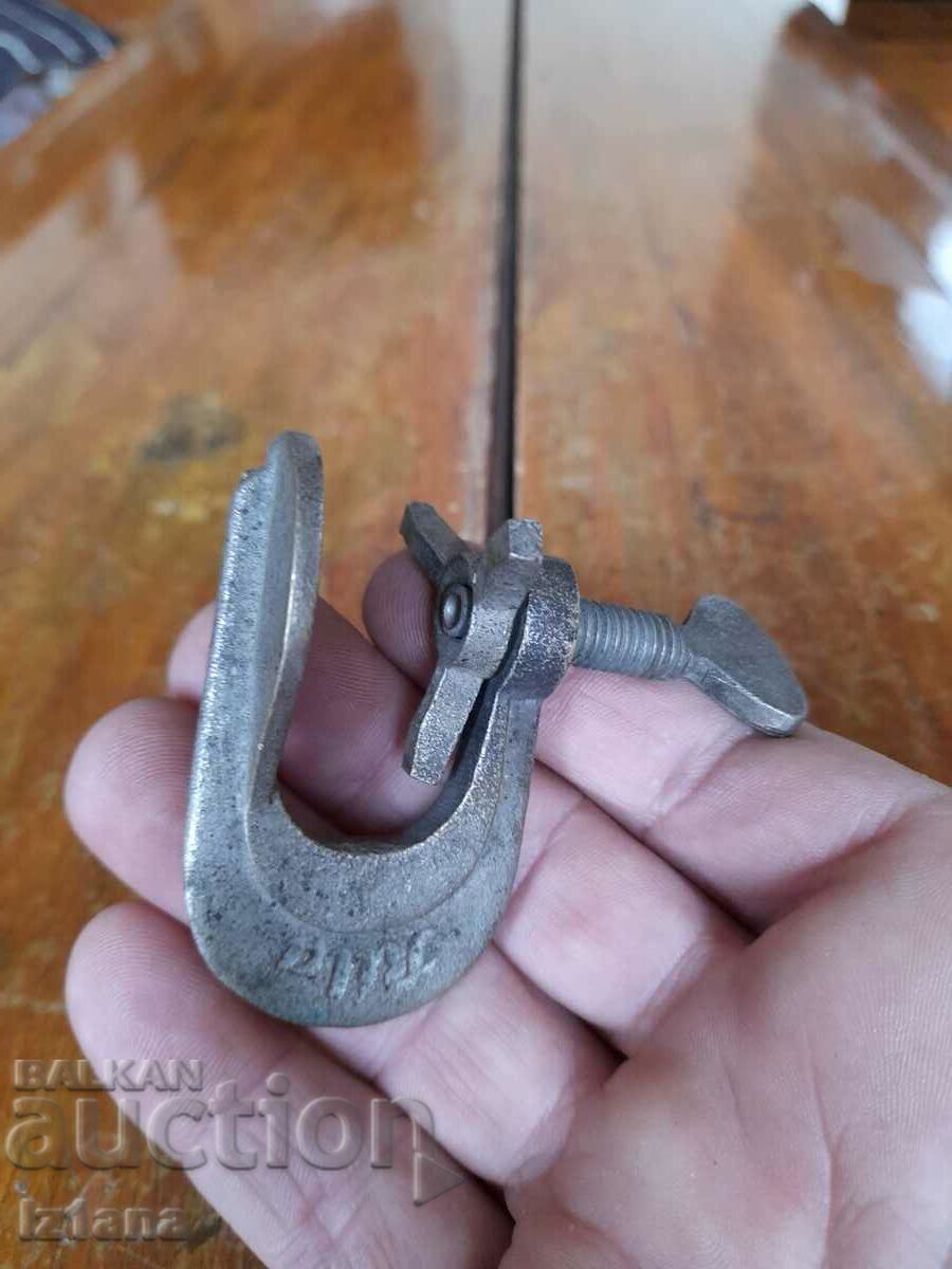 Стара стяга за гуми - 5 Стара стяга за гуми - 5