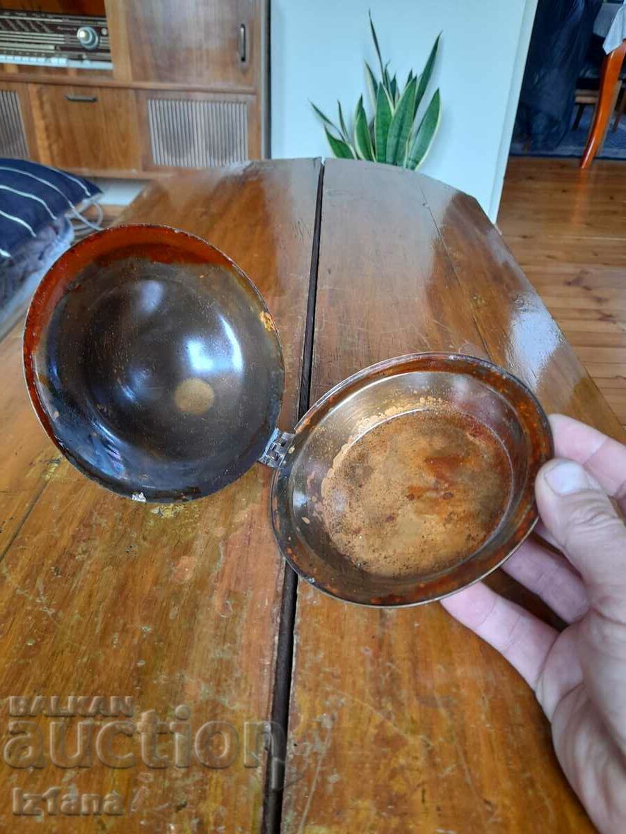 Delivery of Old decorative pan Delivery of Old decorative pan