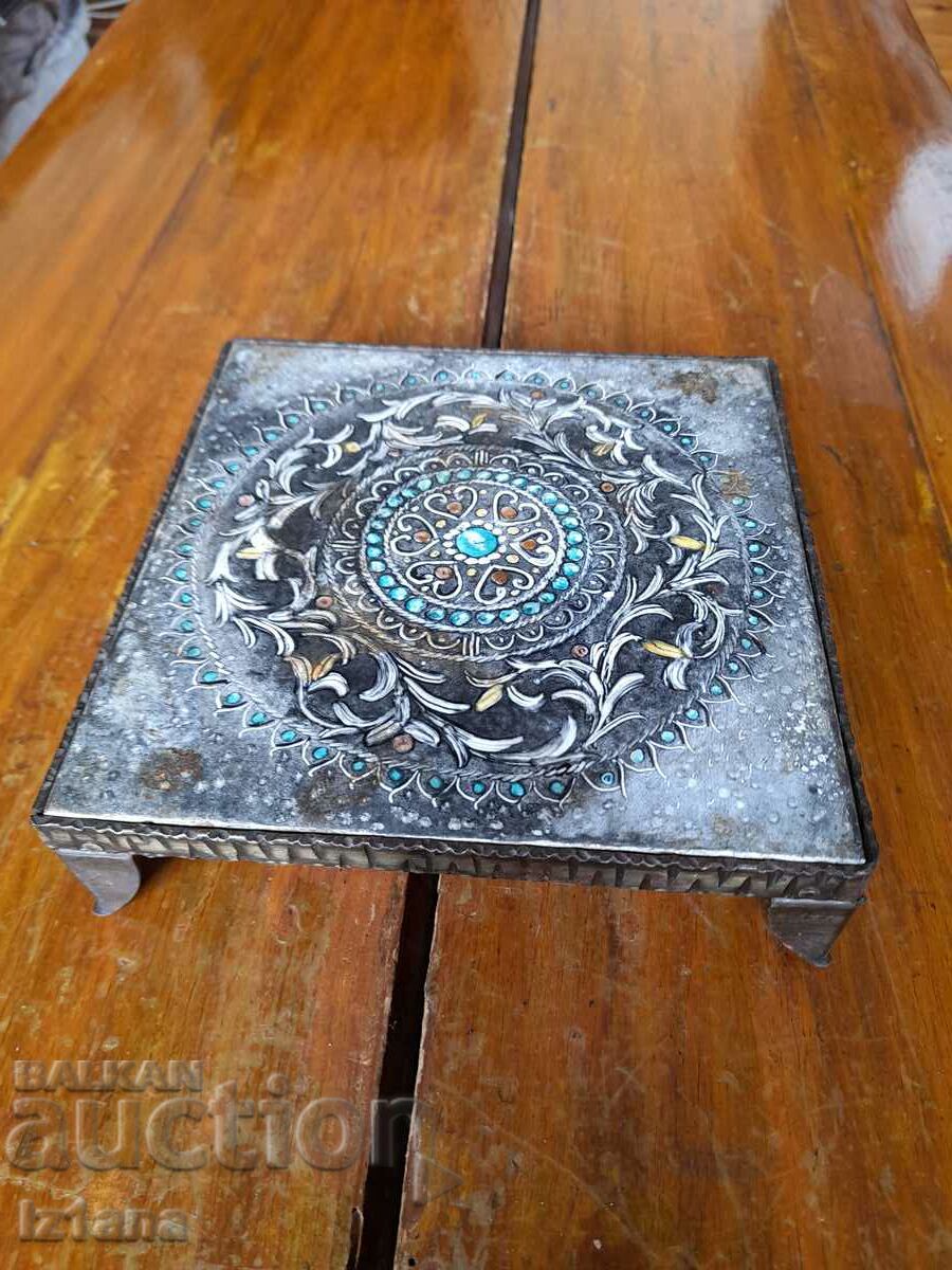 Old stand for warm objects with price 22.00 BGN | € 11.25 Old stand for warm objects with price 22.00 BGN | € 11.25