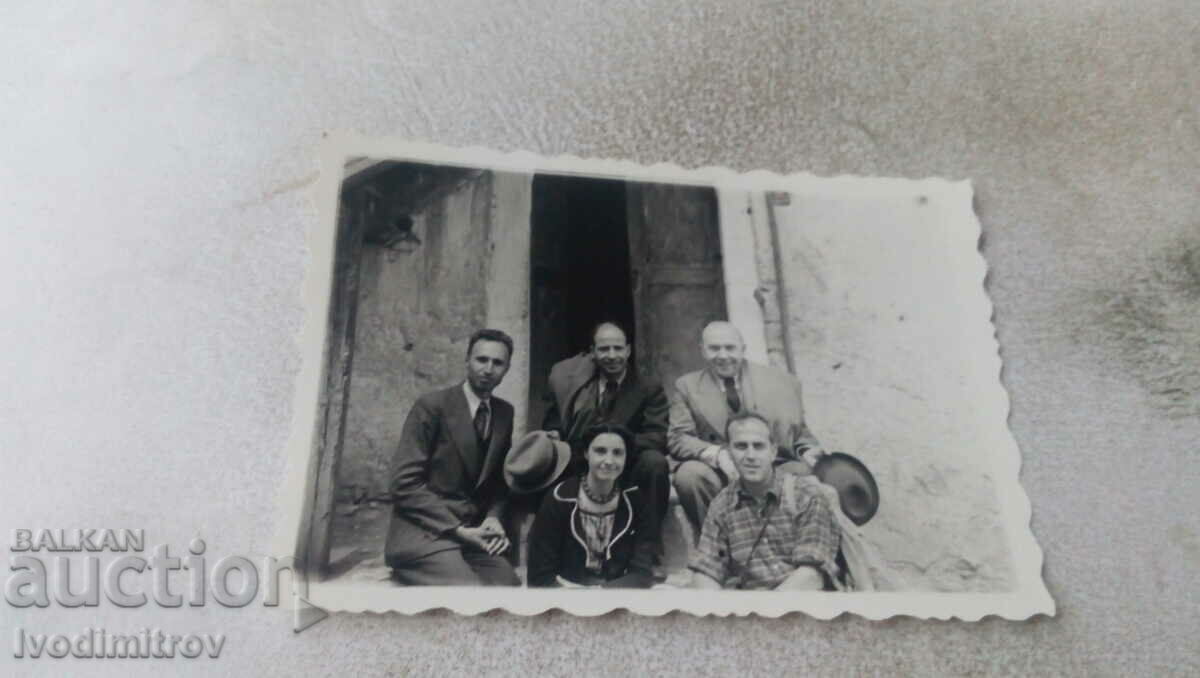 Photo Chokmanovo Five men and a young girl 1939
