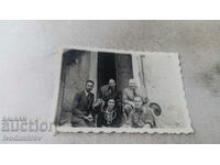 Снимка Чокманово Петима мъже и младо момиче 1939