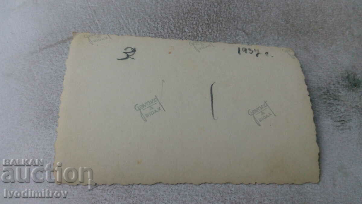 Photo Young women and girls in a small stream 1937 with price 0.85 BGN | € 0.43 Photo Young women and girls in a small stream 1937 with price 0.85 BGN | € 0.43