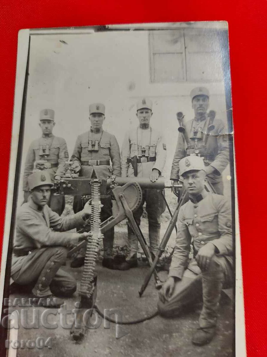 FRANCE - SOLDIERS - MACHINE GUN - WW I - 5 FRANCE - SOLDIERS - MACHINE GUN - WW I - 5