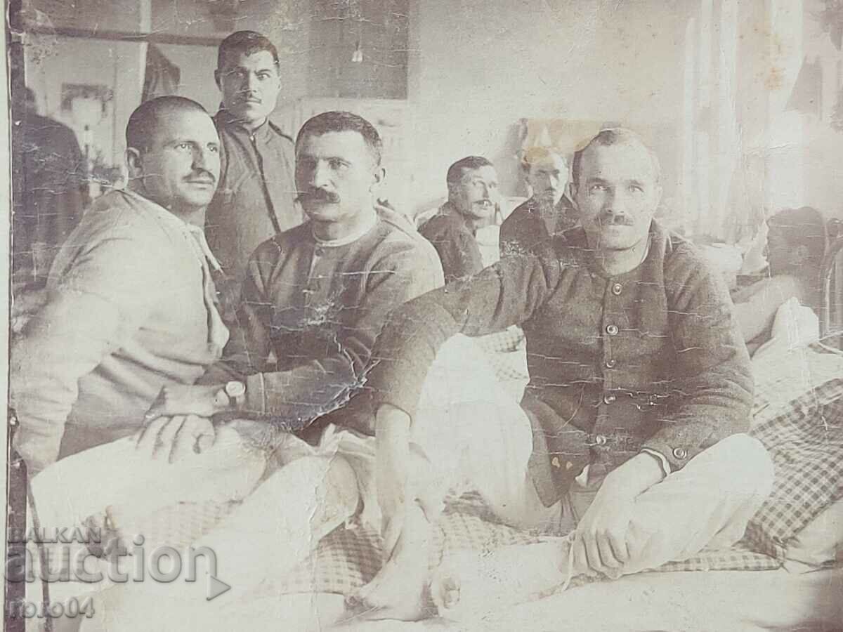 OLD MILITARY PHOTO - 5