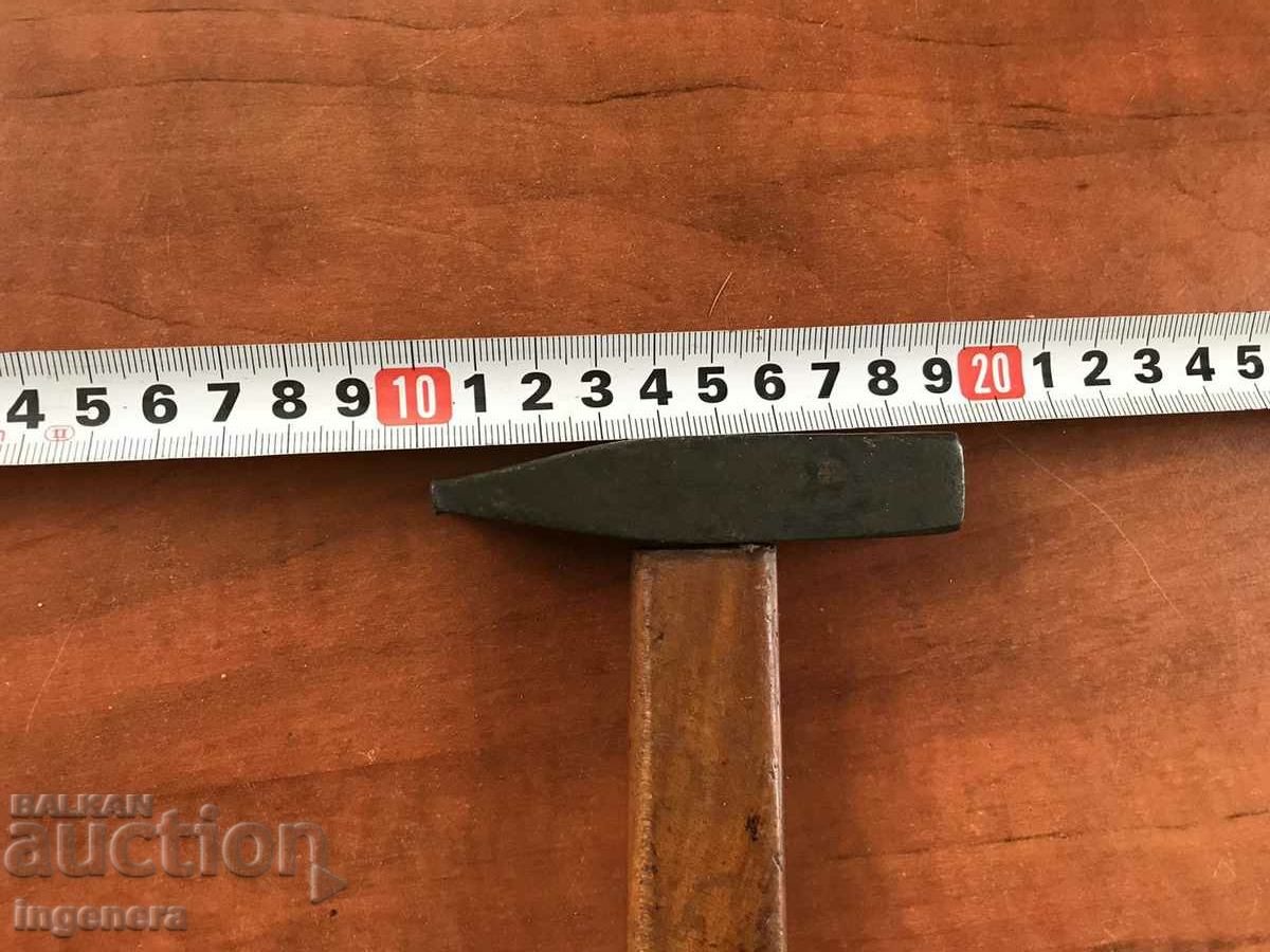 HAMMER HAMMER OLD TOOL-160 GR with price 12.00 BGN | € 6.14 HAMMER HAMMER OLD TOOL-160 GR with price 12.00 BGN | € 6.14