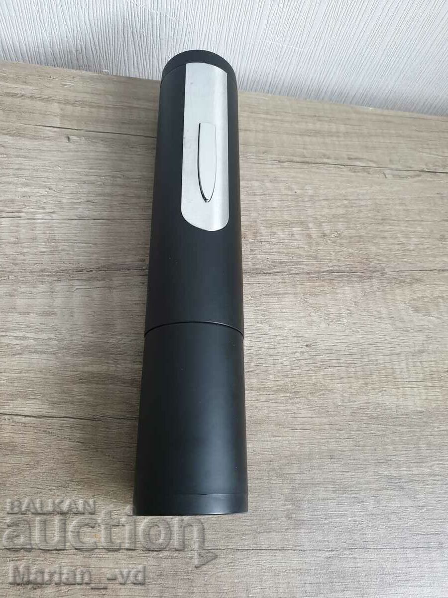 Delivery of Electric corkscrew for wine bottle TSM Delivery of Electric corkscrew for wine bottle TSM