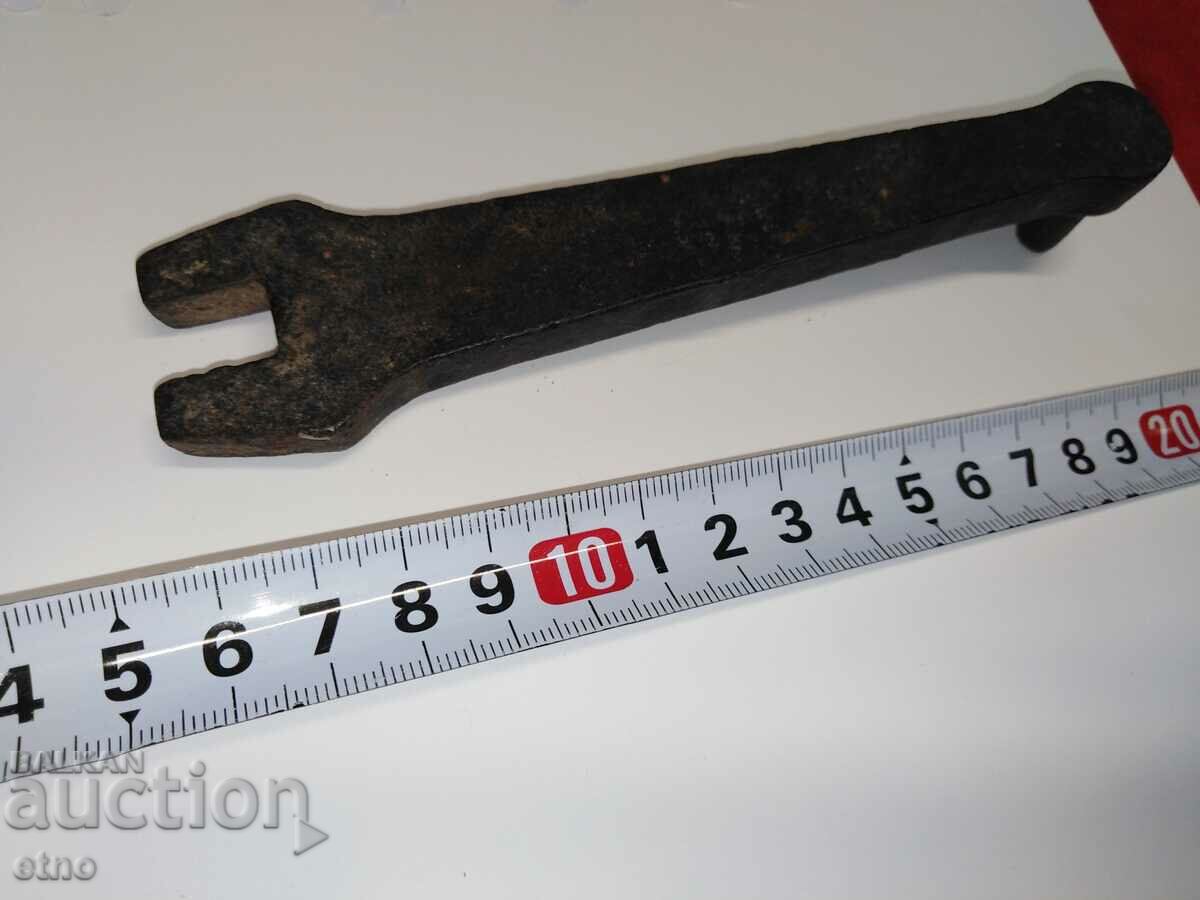 Delivery of BALKAN - VINTAGE ZIPPER TOOL, WRENCH Delivery of BALKAN - VINTAGE ZIPPER TOOL, WRENCH