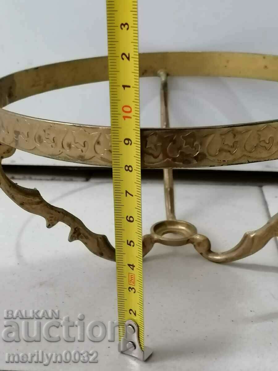 Auction Brass stand for a gas lamp Auction Brass stand for a gas lamp