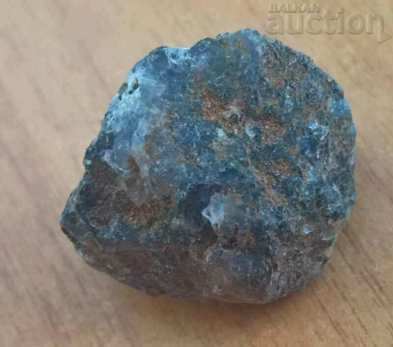 Cordierite mineral stone