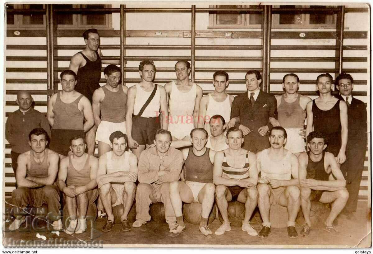 1935 ГОЛЯМА СТАРА СНИМКА БУДАПЕЩА БЪЛГАРСКИ ГИМНАСТИЦИ В989 1935 ГОЛЯМА СТАРА СНИМКА БУДАПЕЩА БЪЛГАРСКИ ГИМНАСТИЦИ В989