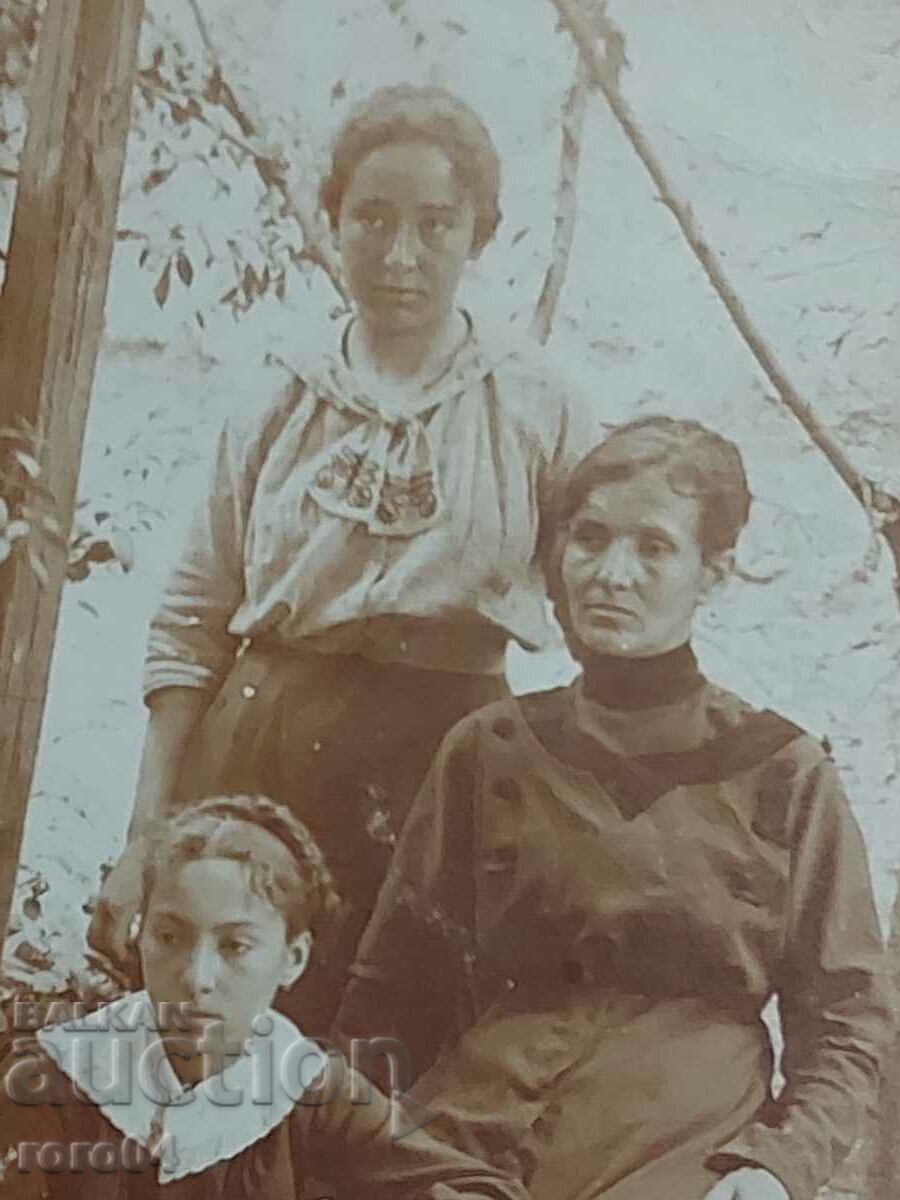 OLD MILITARY PHOTO - 6 OLD MILITARY PHOTO - 6