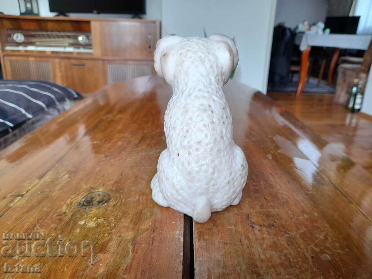 Delivery of Old rubber toy Aries Delivery of Old rubber toy Aries