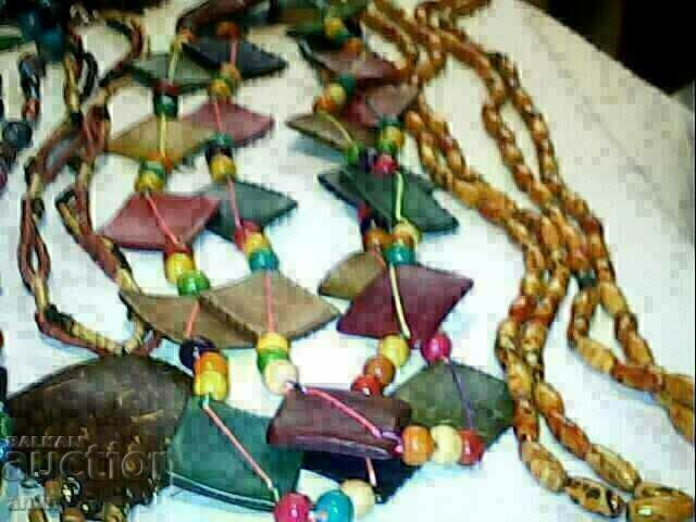 Auction Many old, beautiful necklaces KO Auction Many old, beautiful necklaces KO