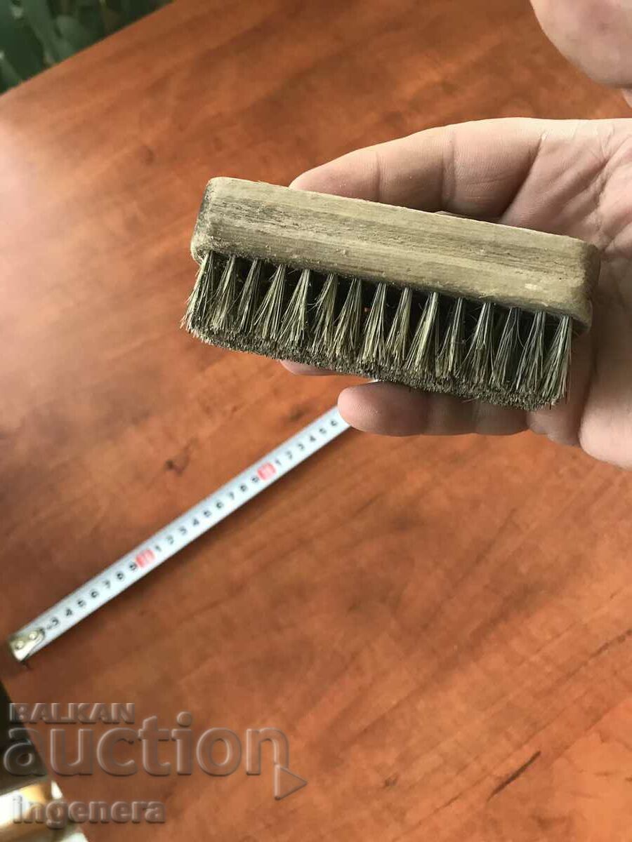 BRUSH ANTIQUE NATURAL BRISTLE WOOD with price 4.00 BGN | € 2.05 BRUSH ANTIQUE NATURAL BRISTLE WOOD with price 4.00 BGN | € 2.05