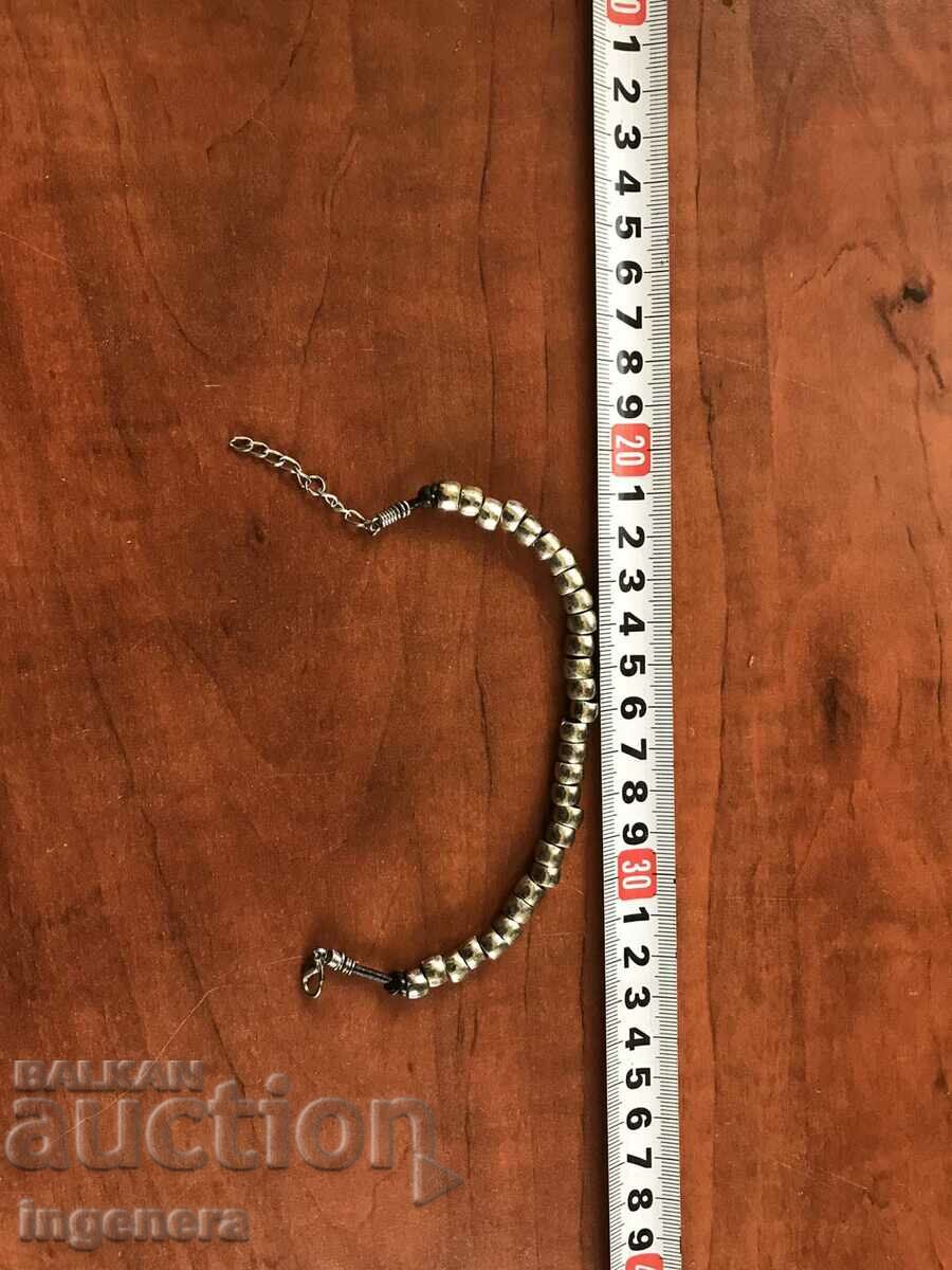 Παράδοση ΔΕΡΜΑΤΙΝΟ ΒΡΑΧΙΟΛΙ ΜΕ ΜΕΤΑΛΛΙΚΑ ΔΑΧΤΥΛΙΔΙΑ Παράδοση ΔΕΡΜΑΤΙΝΟ ΒΡΑΧΙΟΛΙ ΜΕ ΜΕΤΑΛΛΙΚΑ ΔΑΧΤΥΛΙΔΙΑ