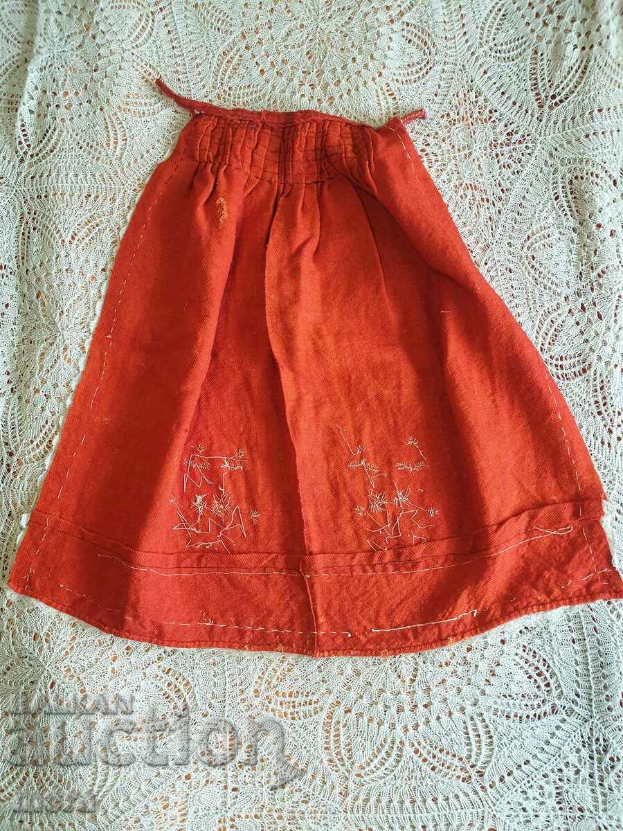 Delivery of An authentic apron costume Delivery of An authentic apron costume