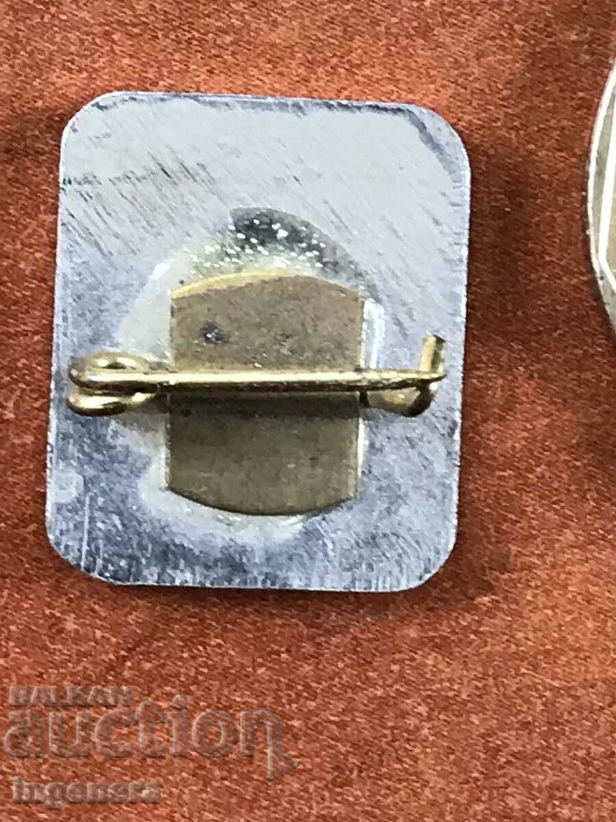 Auction SIZE Auction SIZE