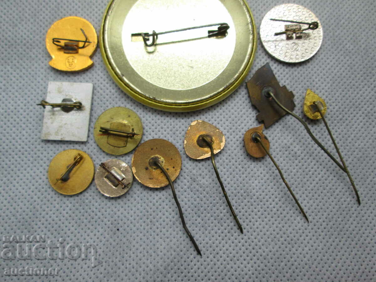 RED CROSS LOT-2 - 7 RED CROSS LOT-2 - 7