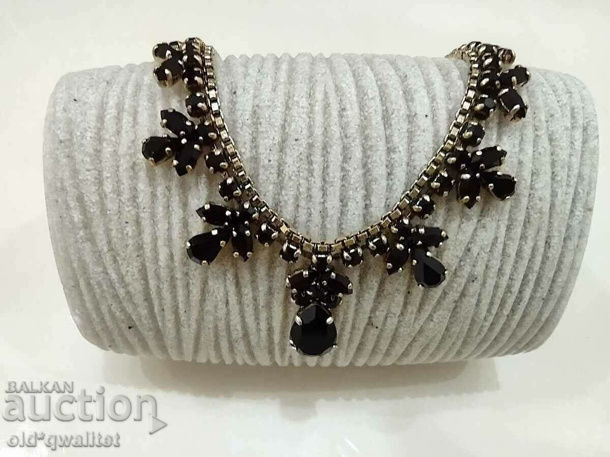 Old elegant necklace with dark red accents and with price 197.00 BGN | € 100.72 Old elegant necklace with dark red accents and with price 197.00 BGN | € 100.72