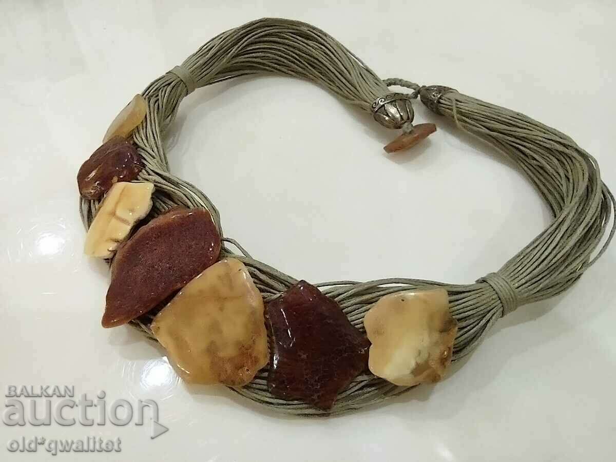 Old elegant necklace with Amber and bronze elements - 6 Old elegant necklace with Amber and bronze elements - 6