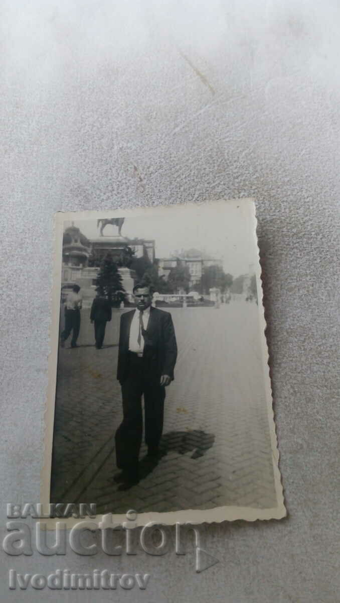 Photo Sofia Man on National Assembly Square 1938