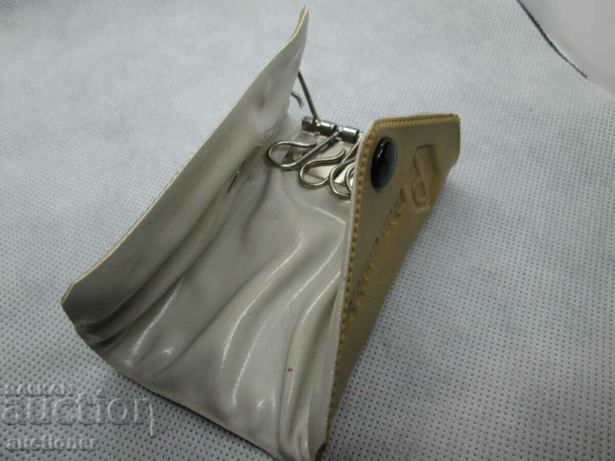 OLD PHARMANIM COMPANY KEY HOLDER LEATHER - 5 OLD PHARMANIM COMPANY KEY HOLDER LEATHER - 5