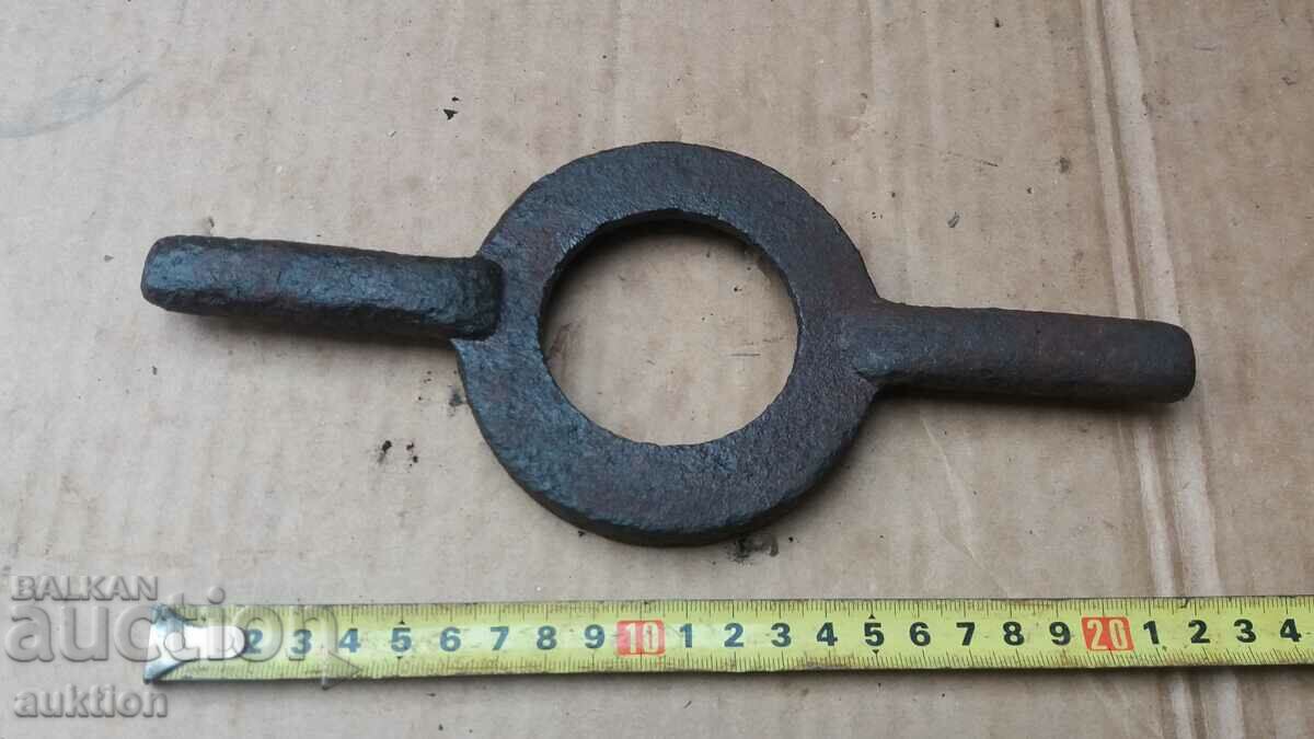 MASSIVE CLOSURE FOR JARS - SOC. with price 3.89 BGN | € 1.99 MASSIVE CLOSURE FOR JARS - SOC. with price 3.89 BGN | € 1.99