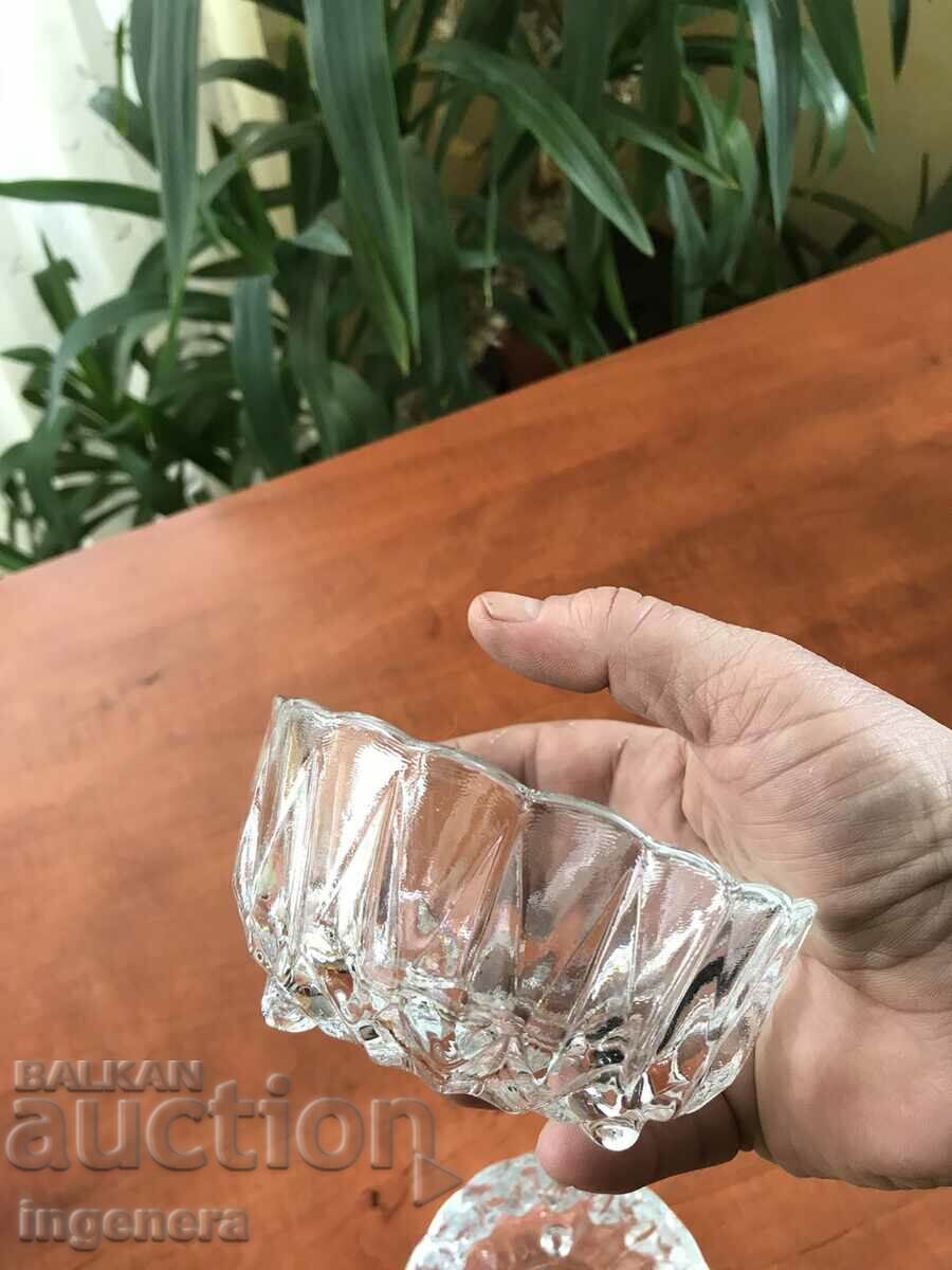 Auction  BOWL GLASS RELIEF THICK-WALLED-2 PCS