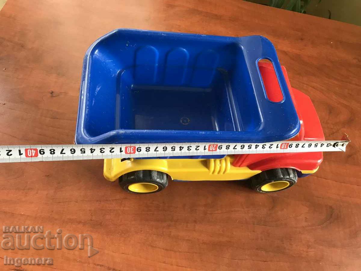 TOY TRUCK PLASTIC - 6 TOY TRUCK PLASTIC - 6