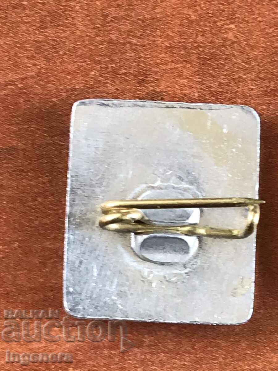 Auction SIZE Auction SIZE