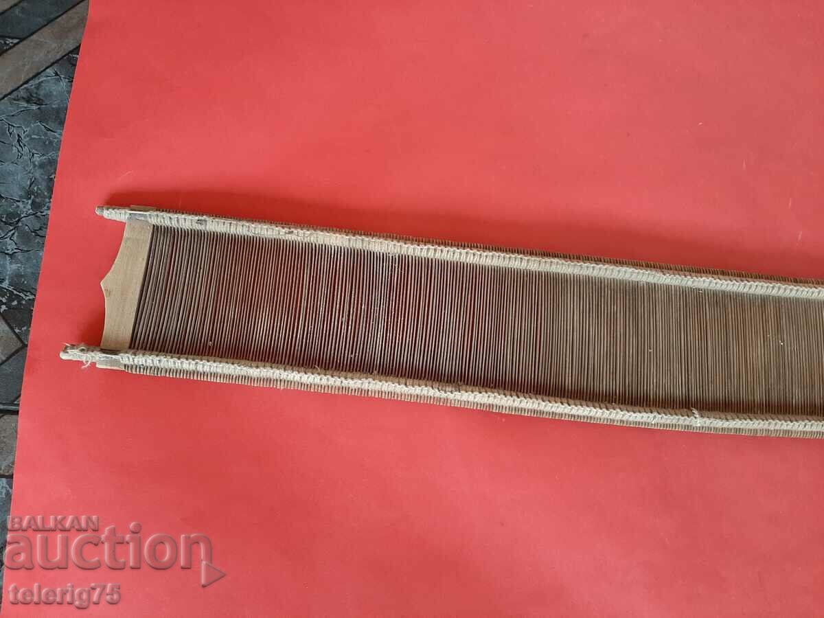 Large Very Old 'Burdo' Hand Loom/Loom-1929. with price 50.00 BGN | € 25.56 Large Very Old 'Burdo' Hand Loom/Loom-1929. with price 50.00 BGN | € 25.56