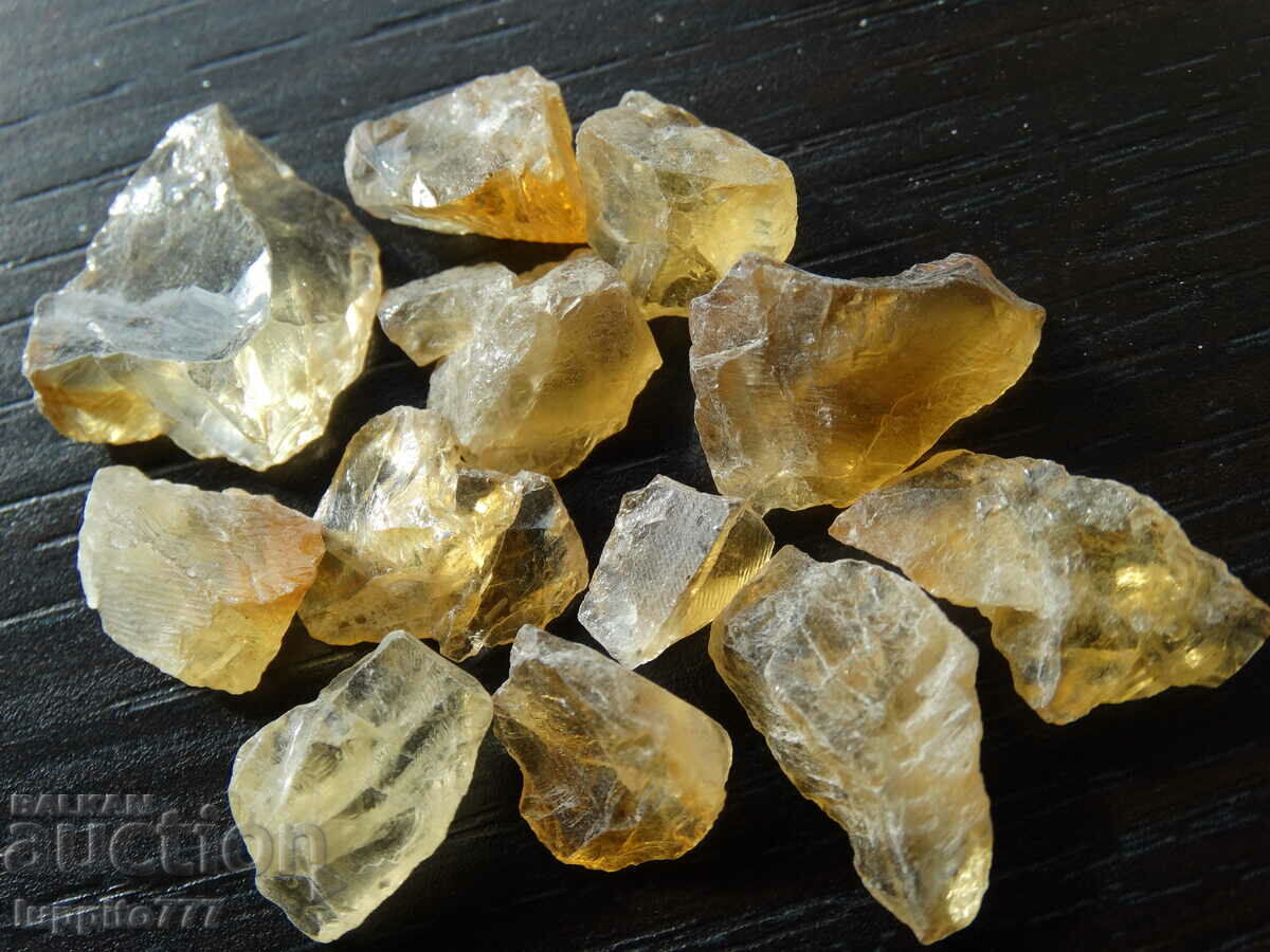 145 k natural citrine 12 pieces lot with price 44.99 BGN | € 23.00 145 k natural citrine 12 pieces lot with price 44.99 BGN | € 23.00