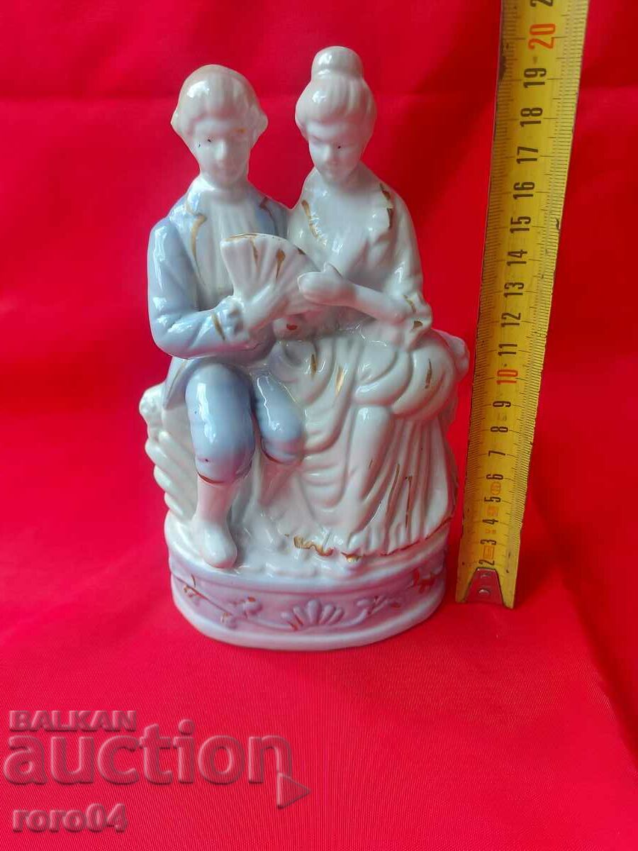 BEAUTIFUL OLD PORCELAIN STATUS with price 72.00 BGN | € 36.81 BEAUTIFUL OLD PORCELAIN STATUS with price 72.00 BGN | € 36.81