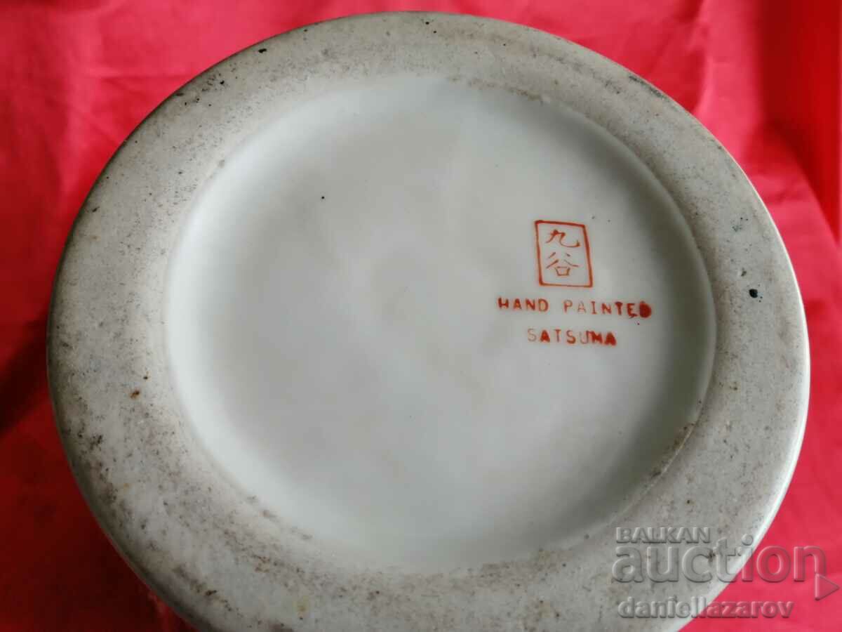 SATSUMA Large Urn, Vase, Hand Painted, Gold - 6 SATSUMA Large Urn, Vase, Hand Painted, Gold - 6