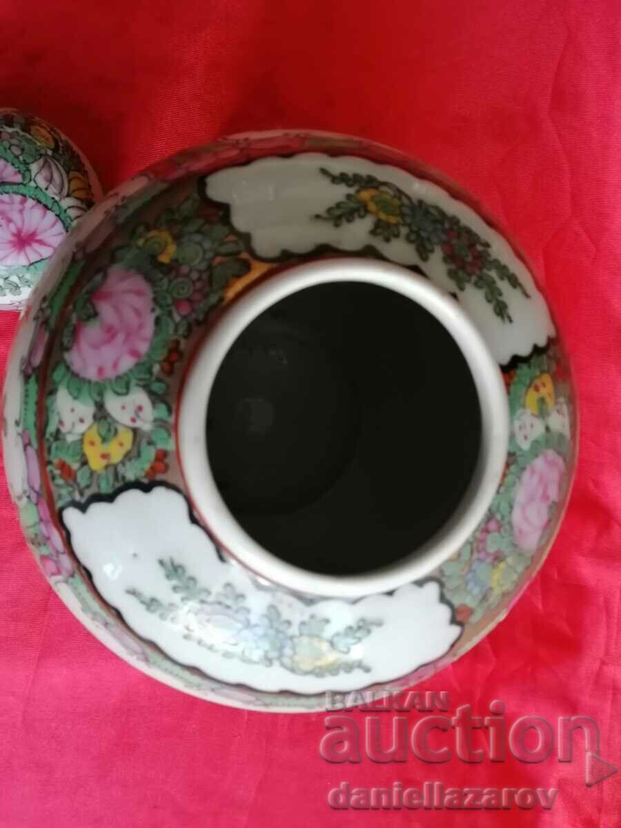 Unique CHINESE Urn, Vase, Ginger Jar, Gold - 5 Unique CHINESE Urn, Vase, Ginger Jar, Gold - 5