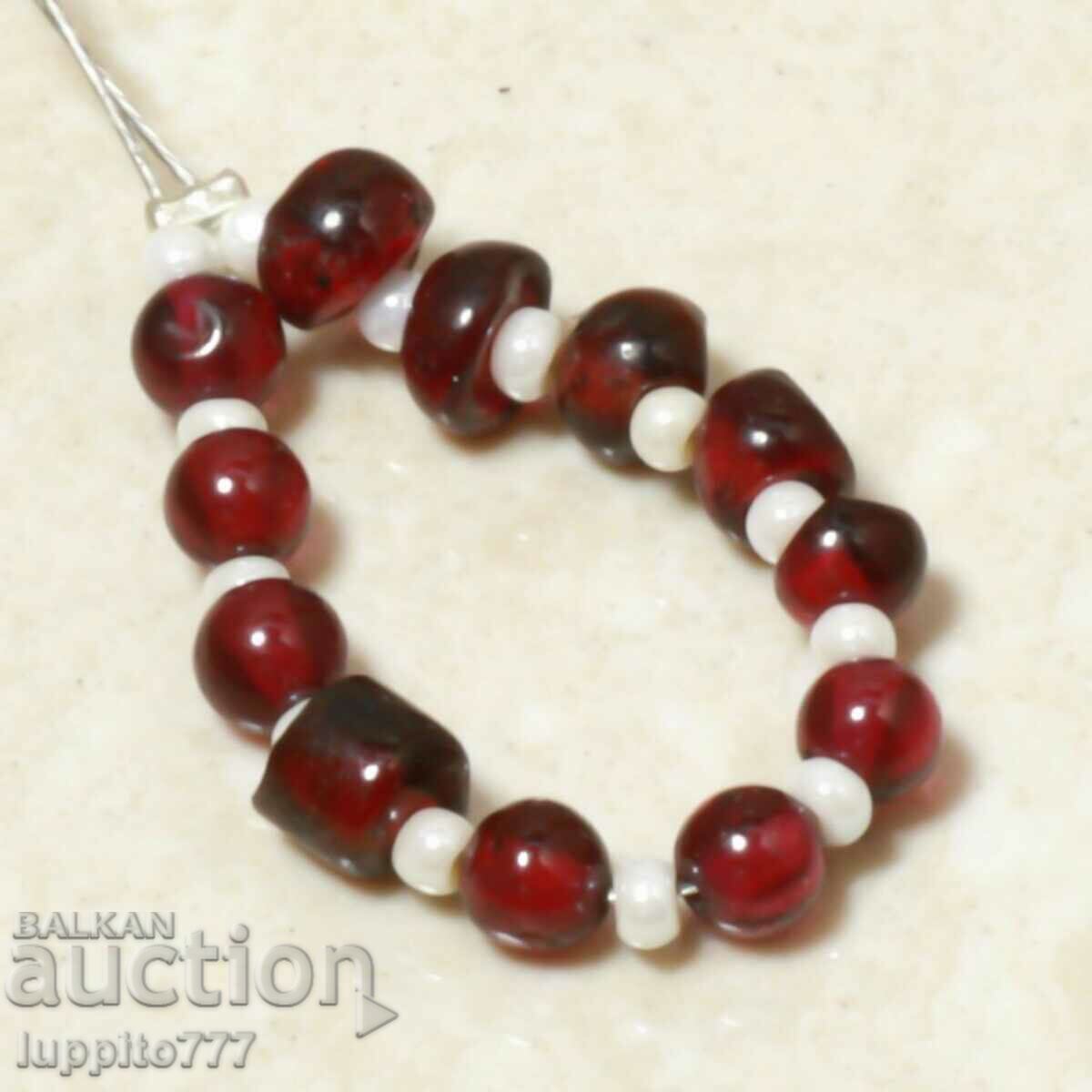 5.55 carat ruby strung with price 39.99 BGN | € 20.45 5.55 carat ruby strung with price 39.99 BGN | € 20.45