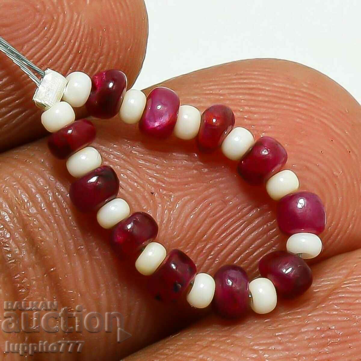 6.35 карата рубин наниз с цена 39.99 лв. | € 20.45 6.35 карата рубин наниз с цена 39.99 лв. | € 20.45