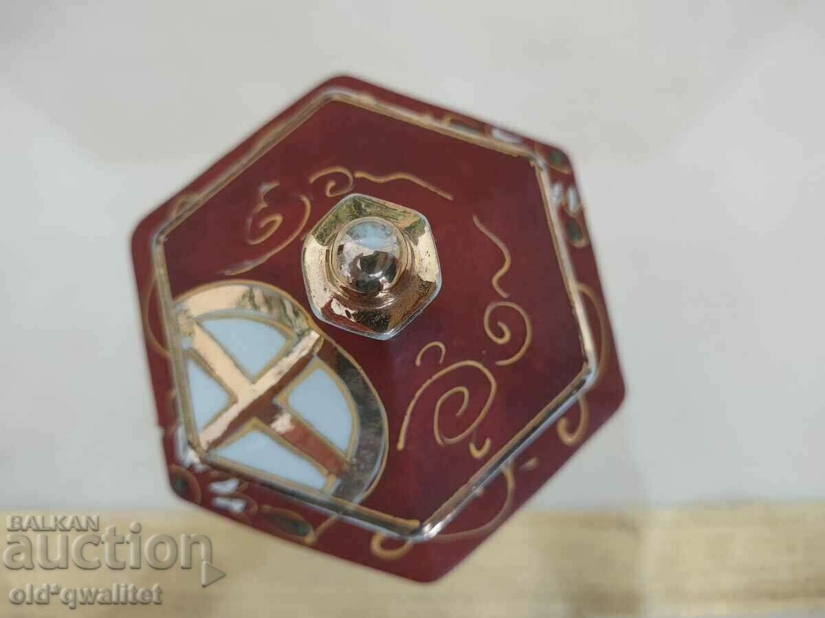 Porcelain dish, porcelain from Japan - richly decorated - 5