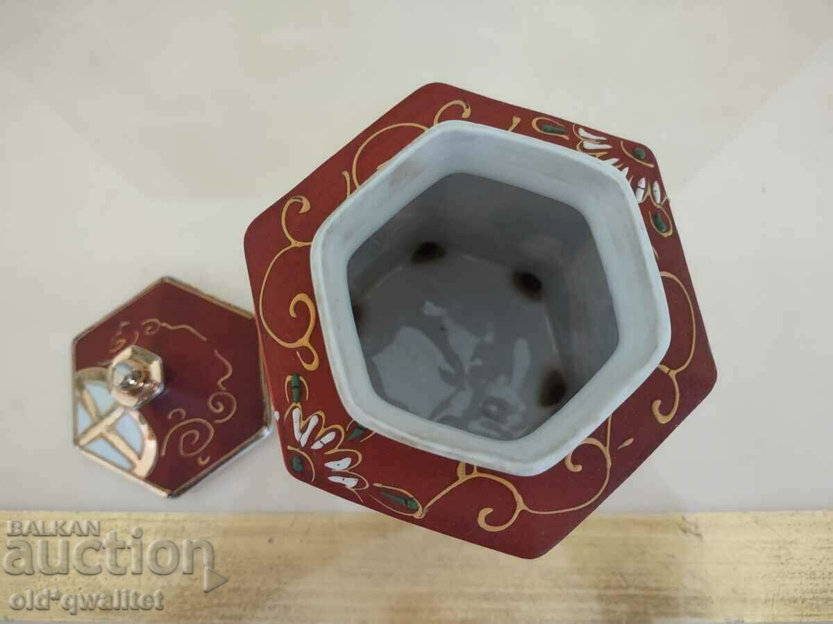 Porcelain dish, porcelain from Japan - richly decorated - 7