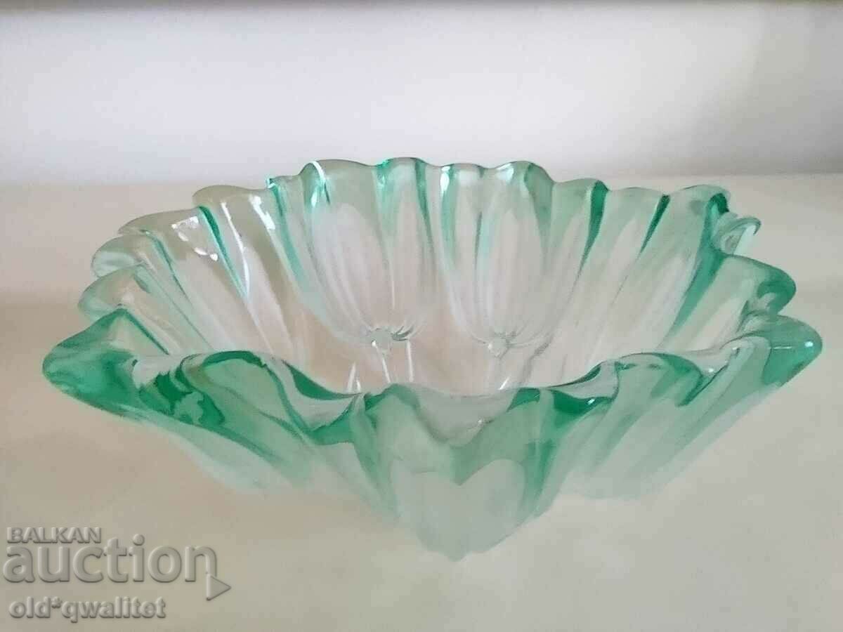 Auction Glass vessel, green glass, floral elements Auction Glass vessel, green glass, floral elements